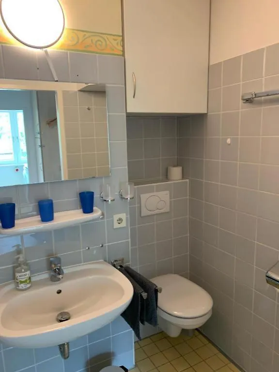 501 Schlafzimmer, Wohnzimmer, Kueche Und Bad Mit Bergblick Bad Reichenhall Apartment