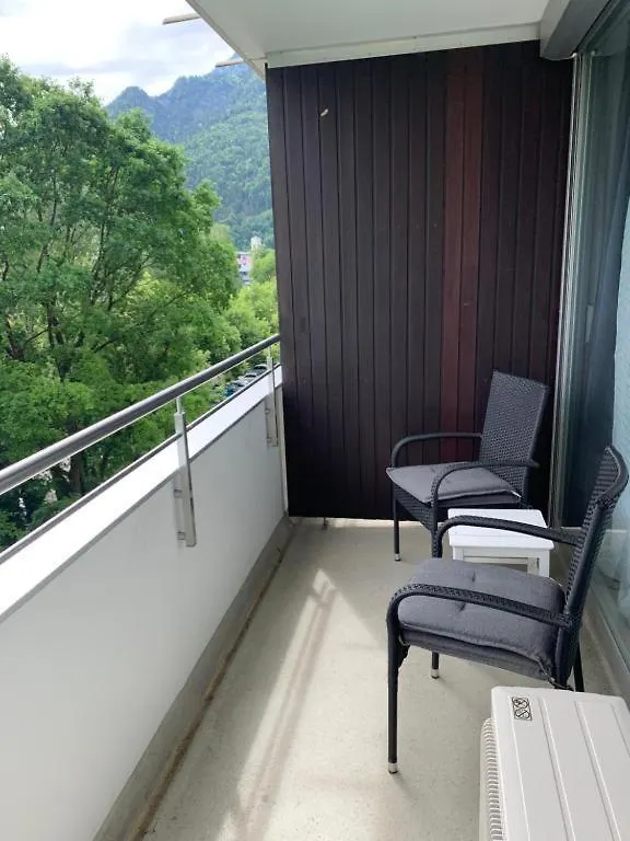501 Schlafzimmer, Wohnzimmer, Kueche Und Bad Mit Bergblick Bad Reichenhall 0*,